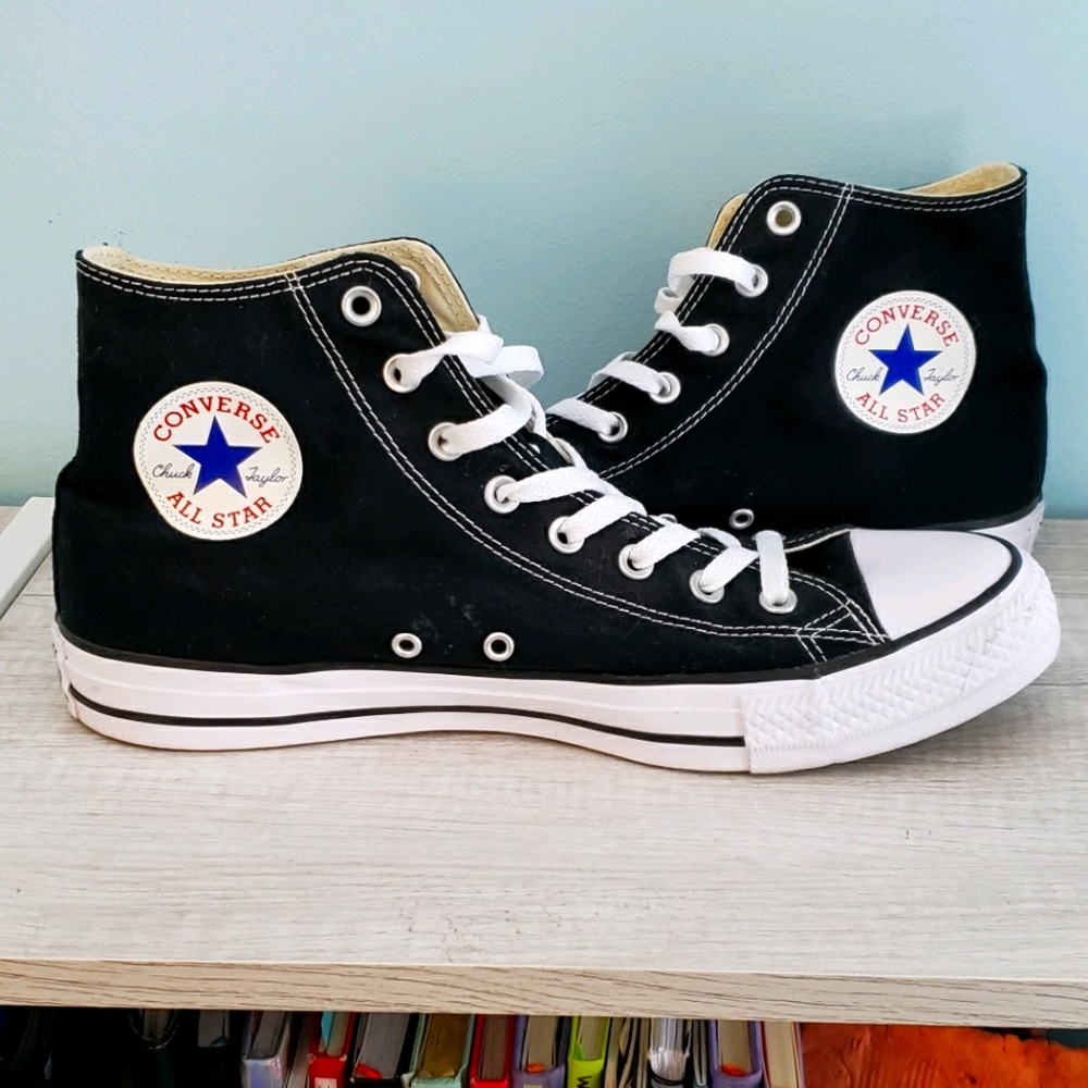 NWOT CONVERSE CTAS High Tops